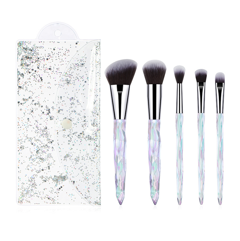 10916337678_1637952815