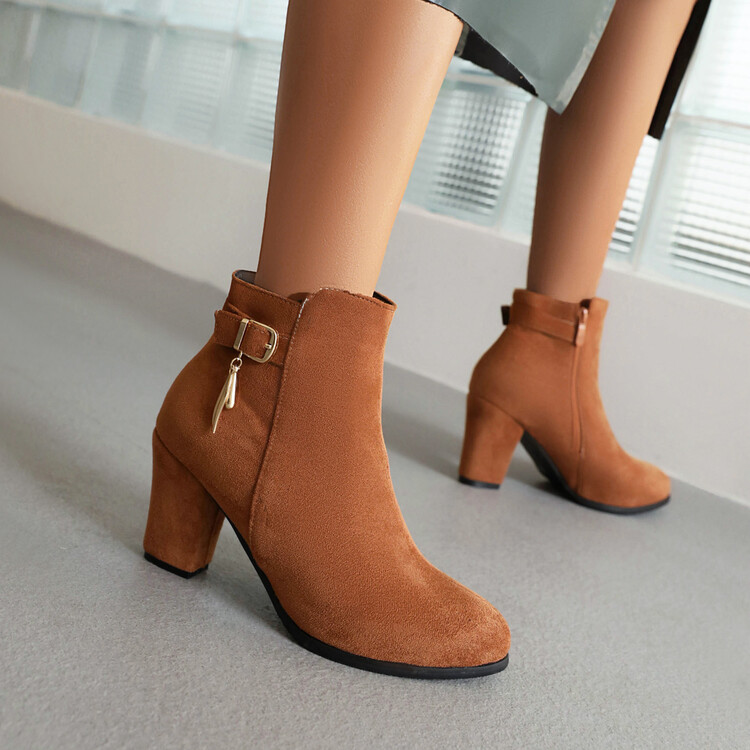 The brown suede block heel you need for the office