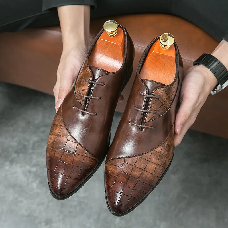 StatesmanStyle™ Leather Oxford Shoes