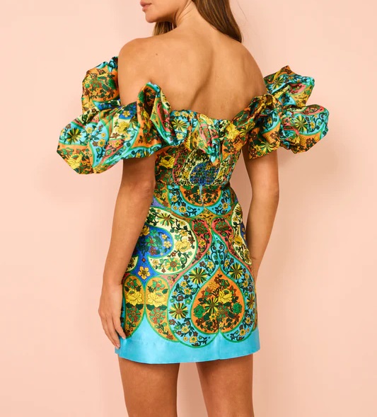 Coco_Lola_Alemais_SofieOffShoulderDress_076