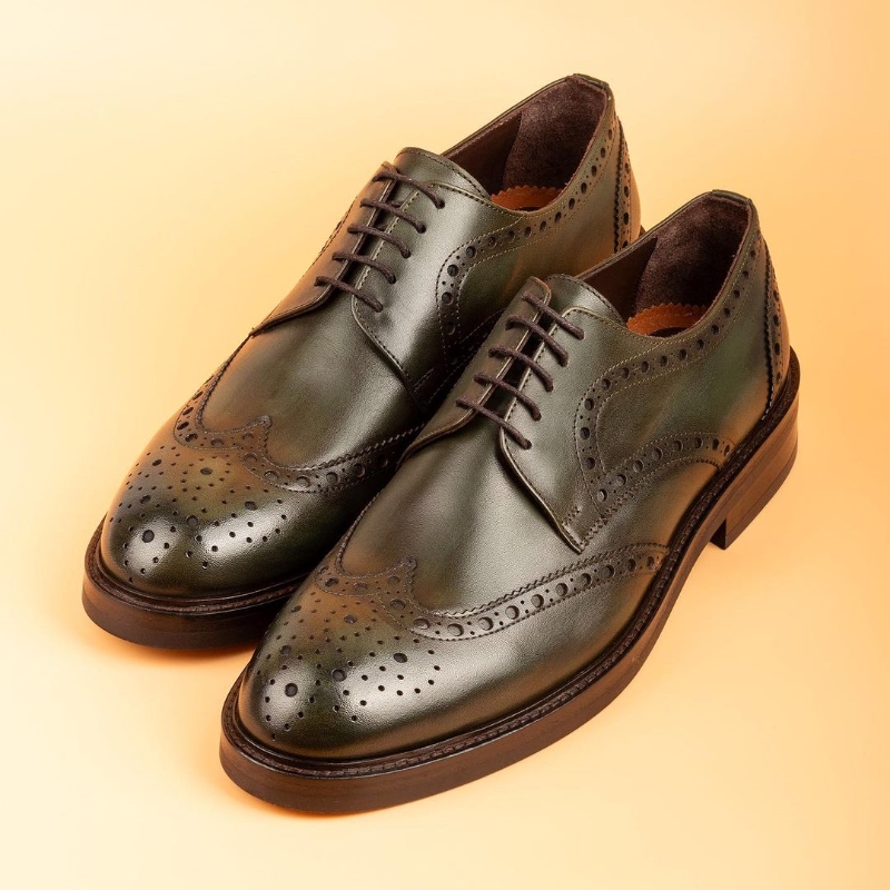 KONGUR GREEN#zerbaycollection #zerbay #derbyshoes #handcraftedshoes #loafer #laceupshoes #leathersole #loafersforsale #loaferlove #loaferlife #menloafers #chaussureshommes #herrenschuhe #shoemaker #handcraftedshoes #hand (1)