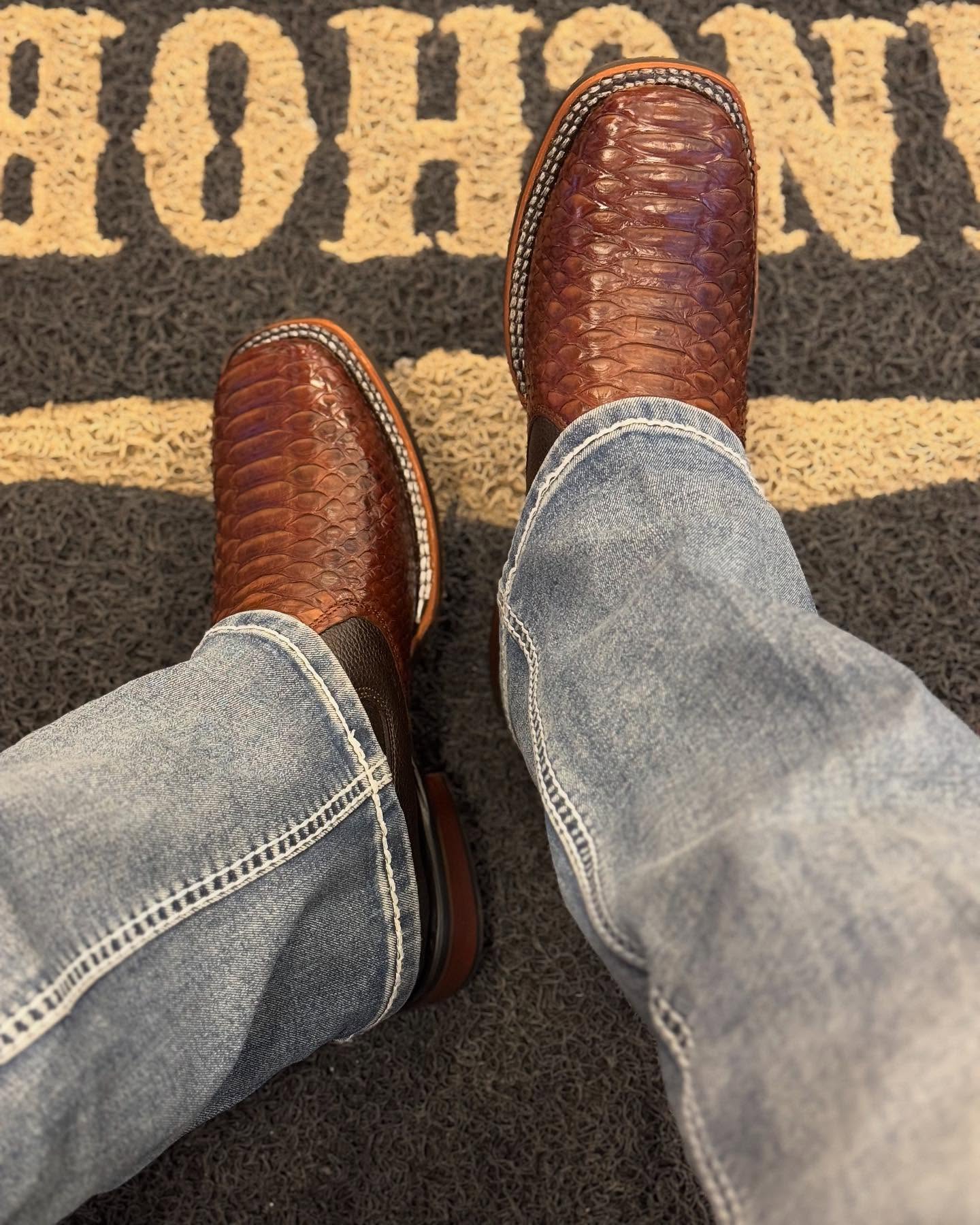 delranchoboots_471346184_633606315764250_2667393623952604571_n
