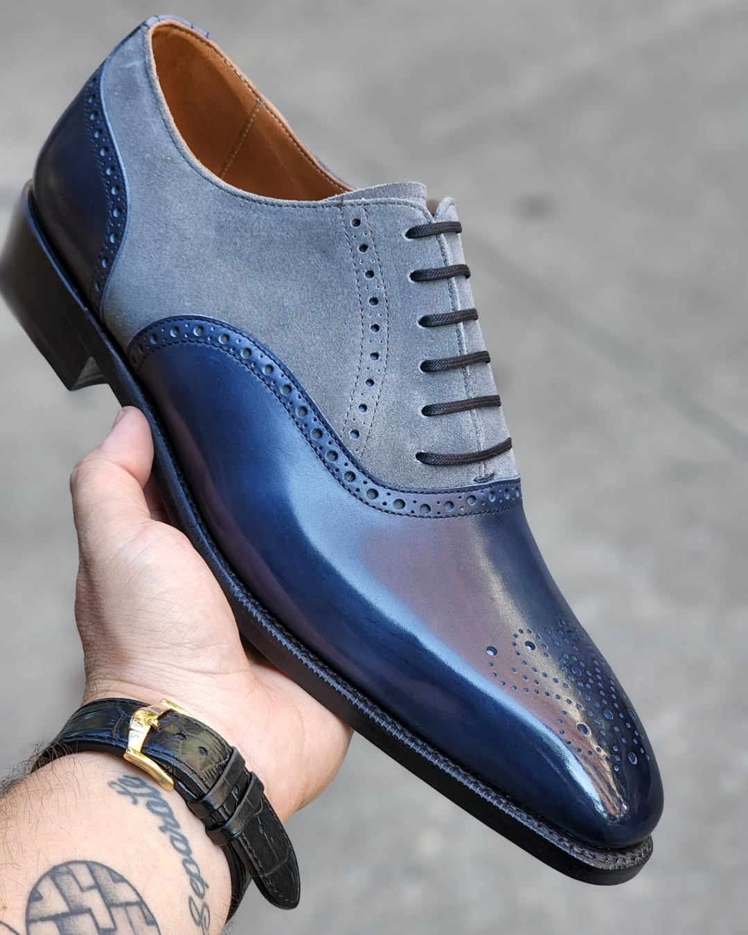 The beautiful Wallingford MTO in Midnight - Light Grey Suede