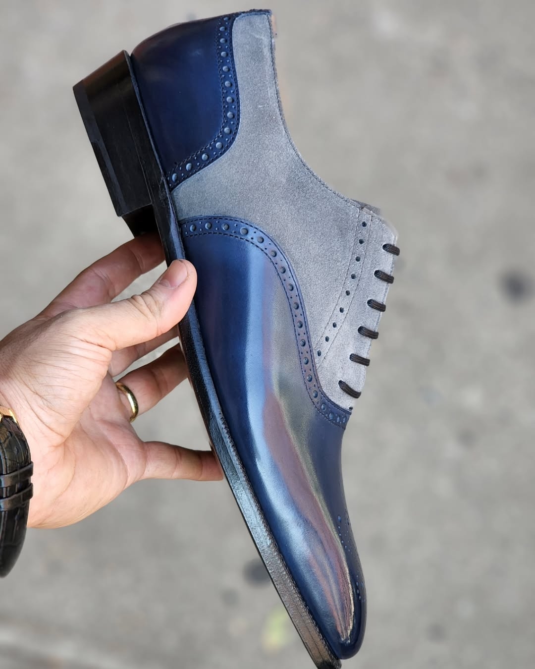 The beautiful Wallingford MTO in Midnight - Light Grey Suede