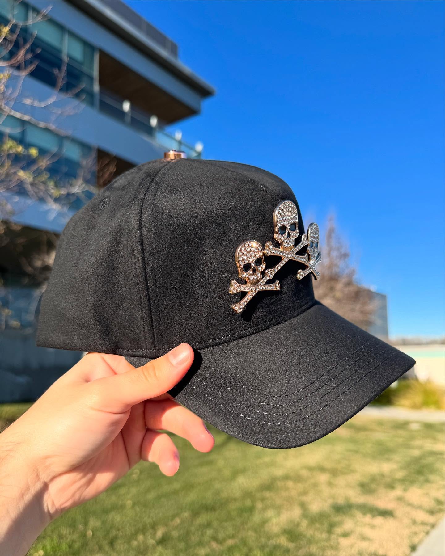 introvert_hats_1736646954_3543573950623433783_66201651285