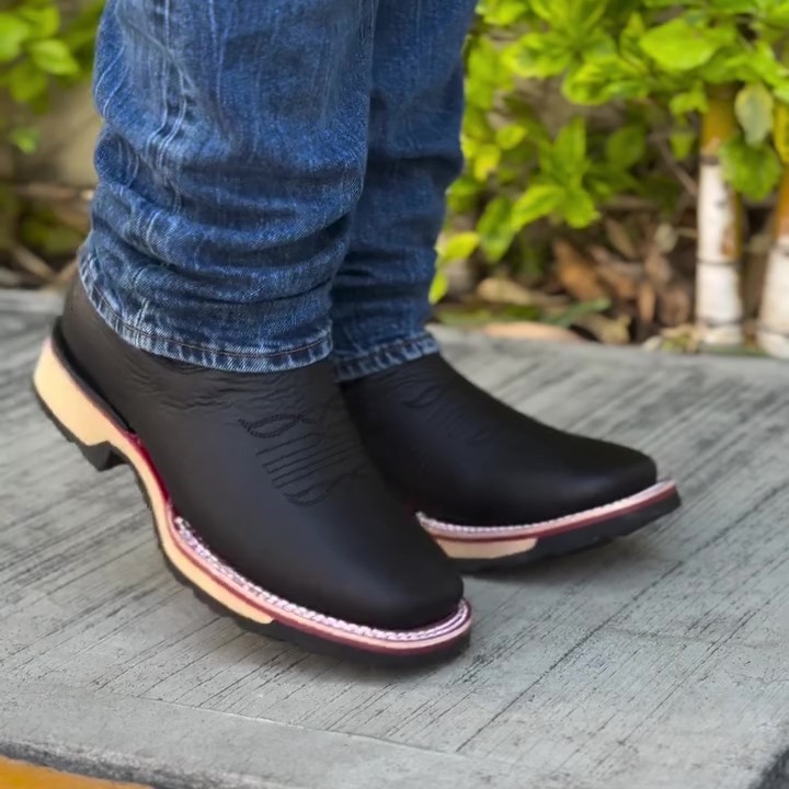 Botín vaquero   #   #   #botines #destacame #newjersey - frame at 0m10s