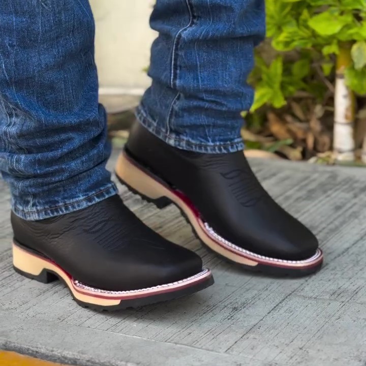 Botín vaquero   #   #   #botines #destacame #newjersey - frame at 0m112s