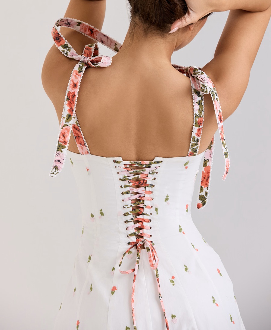 emely-11074-6