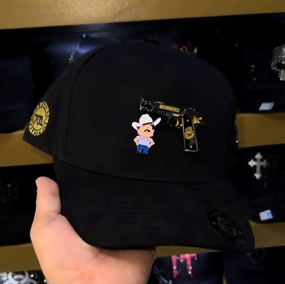 Pistol_Black_Cap-1