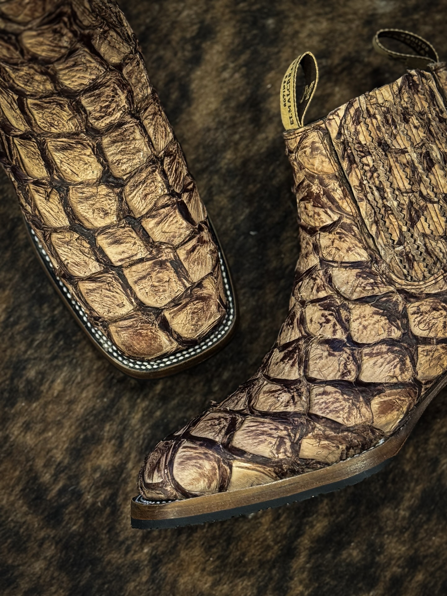 delranchoboots_1749082131_3647887771726864146_35365882753