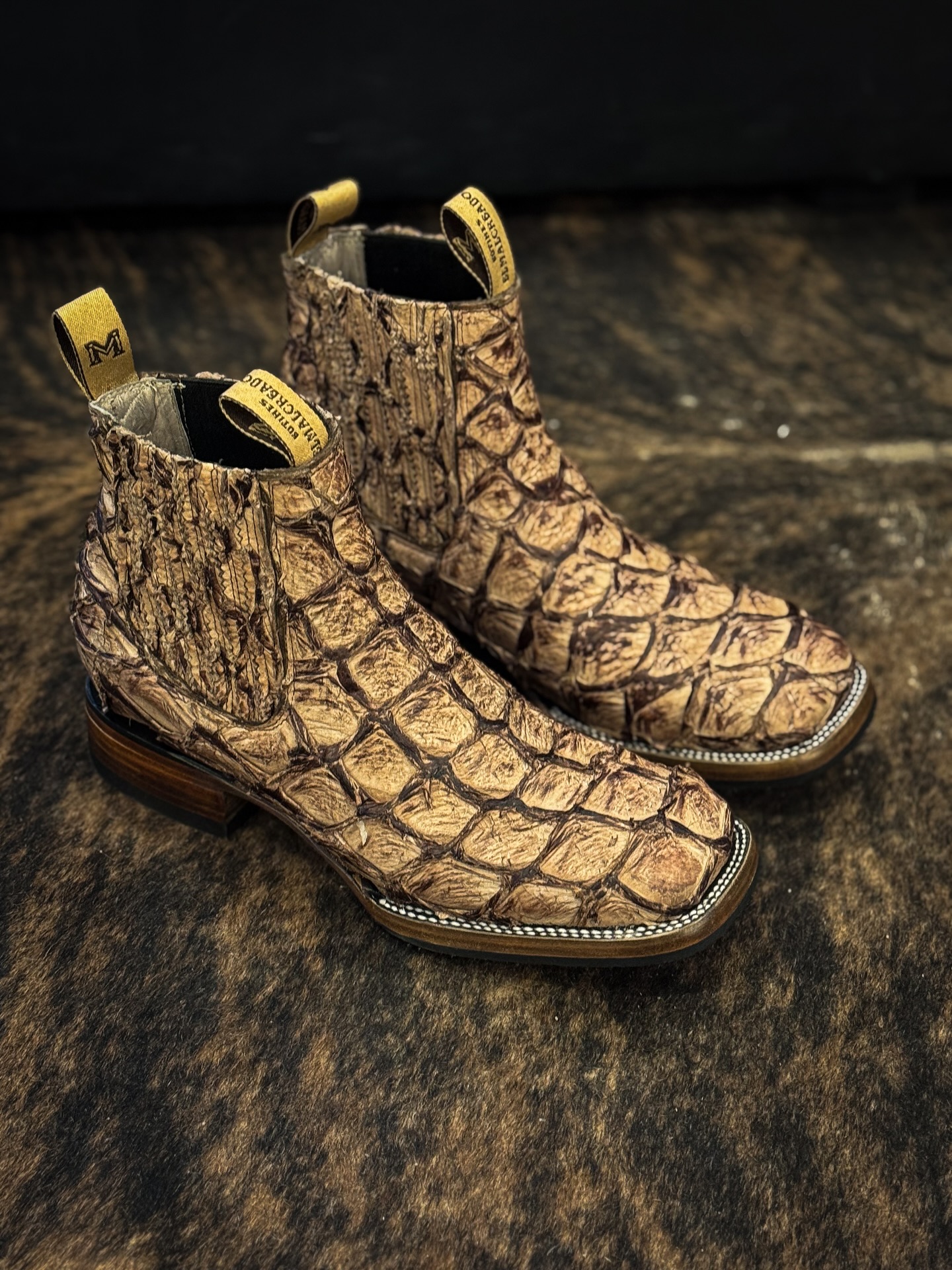 delranchoboots_1749082131_3647887771642927302_35365882753