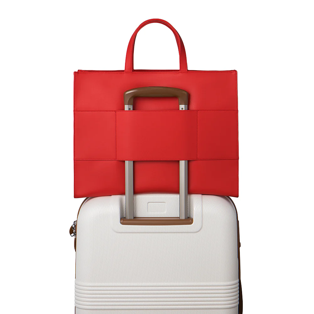 Chili_tote_luggage_sleeve