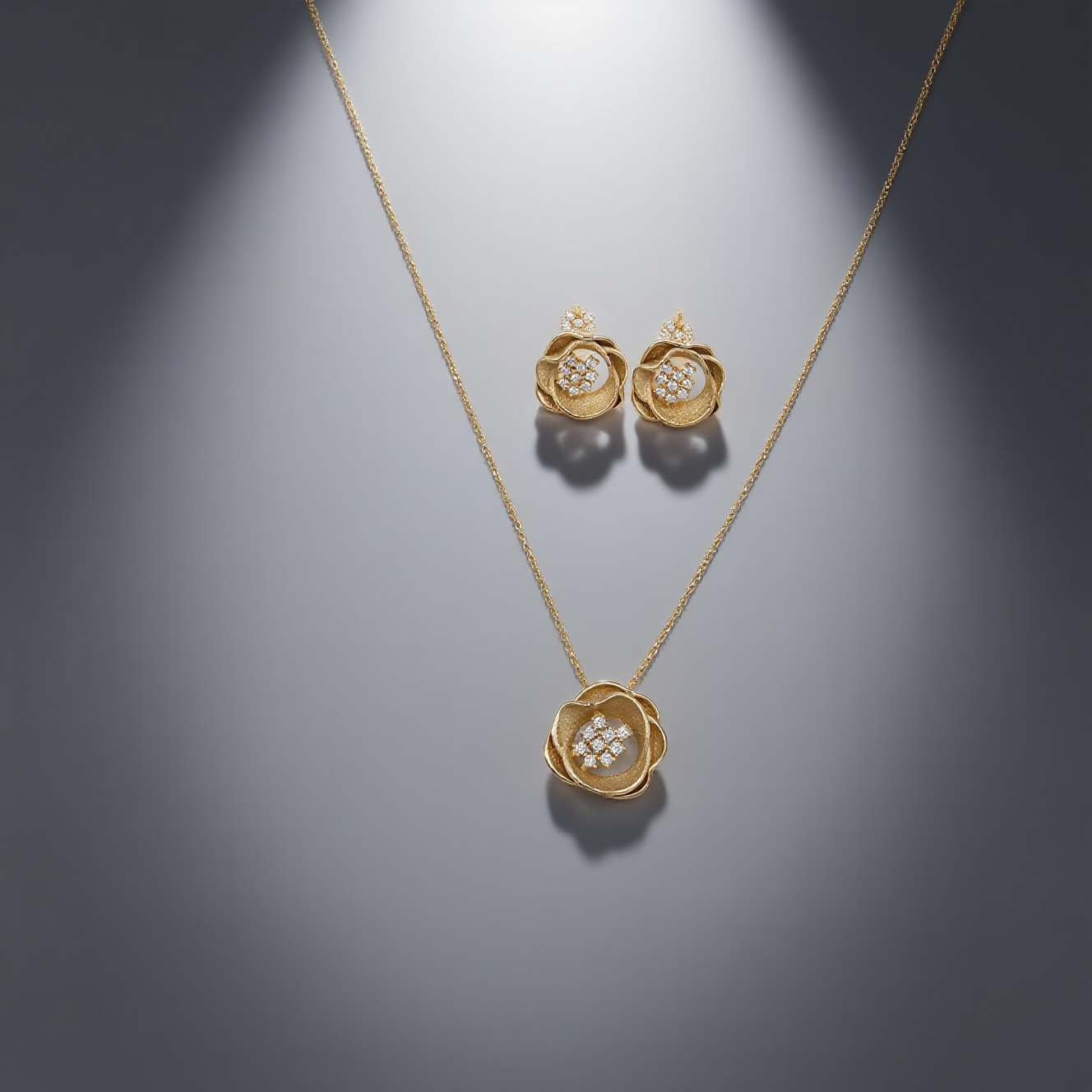 jimeng-2025-09-09-9496-生成一张极具高级感的产品封面白底图,画面中的所有款式保持不变,不要改动物体,重点