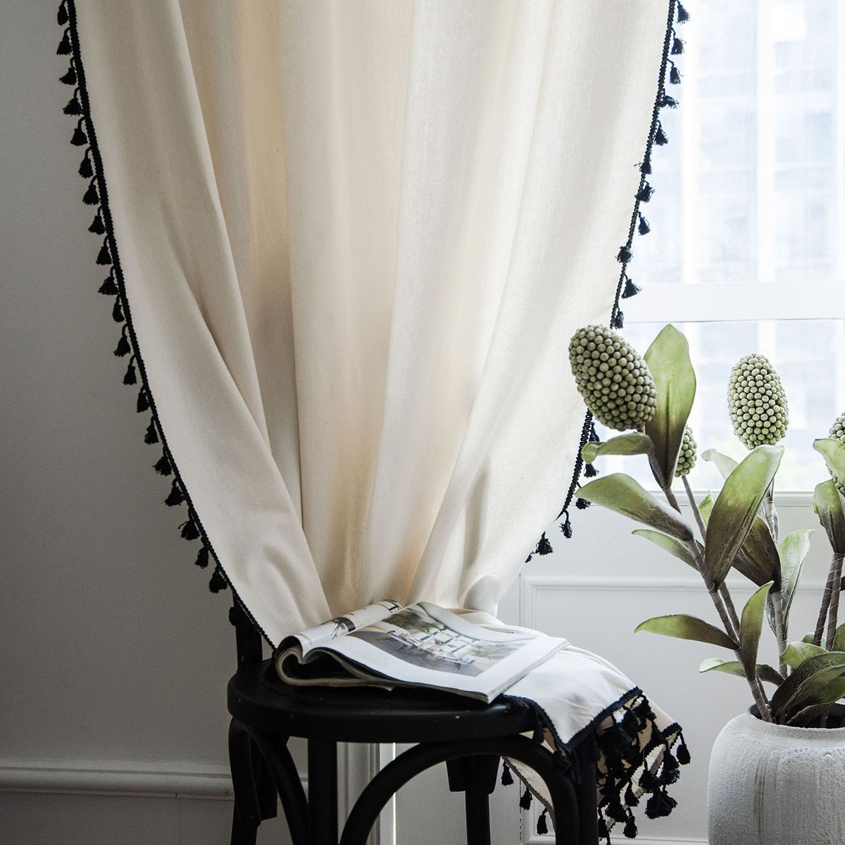 Tassel Design Semi Blackout Curtains Cotton Elegant Easy Ring Install 59x220cm