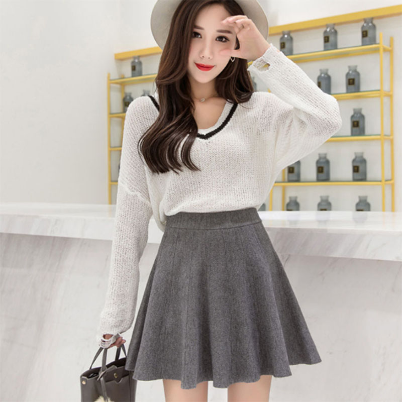 Solid Color Basic Knitted Mini Skirts Women New Autumn Winter Elastic Waist A-Line Skirts Ladies Korean All Match Pleated Skirt