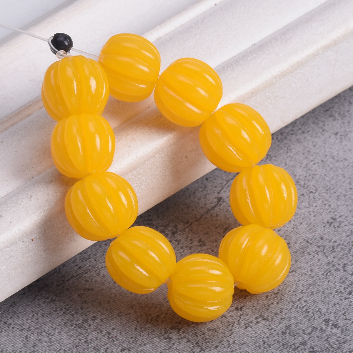 10pcs 11mm Round Plicated Artificial Coral Loose Beads For Jewelry Making Lot - Picture 11 of 12