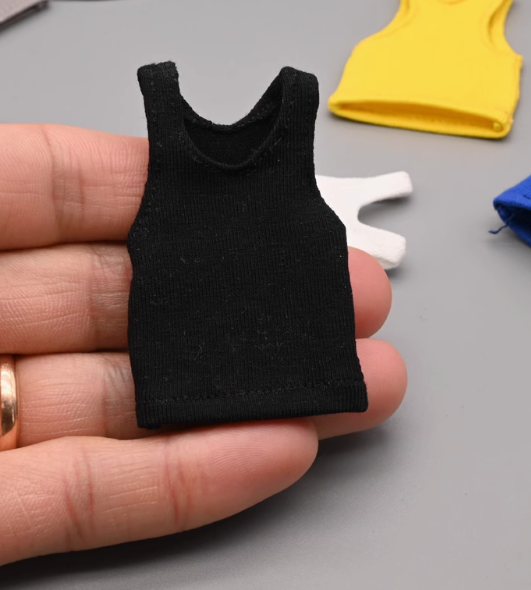 1/12 Scale Male Sleeveless Sports Tank Top Solid Tight T-shirt For 6&Prime;Figure Body