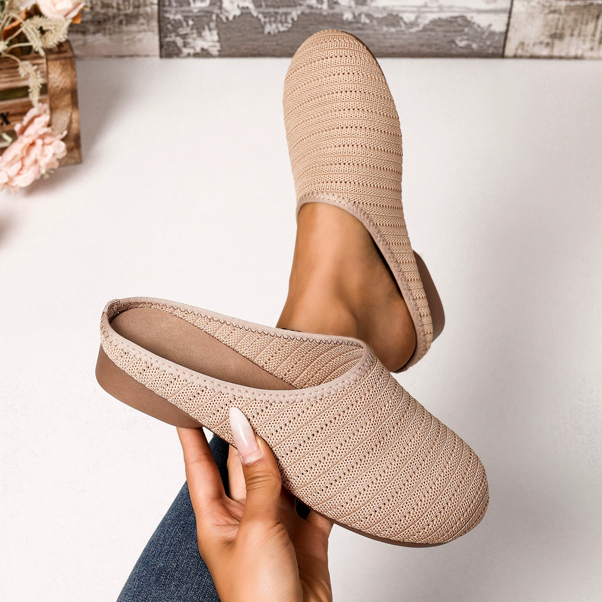 Womens Ladies Flats Slip On Fashion Slides Mules Closed Toe Summer Beach Sandals
