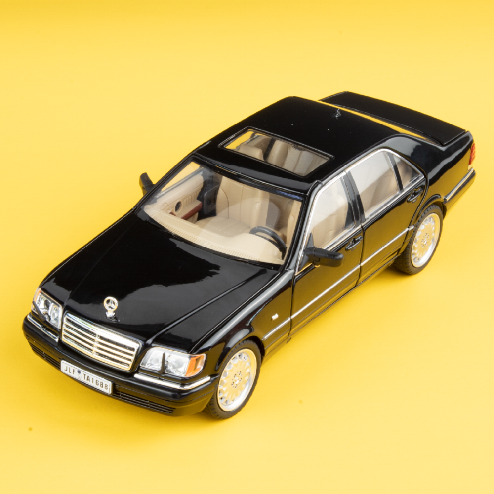 Modellino auto giocattolo 1/24 Benz W140 320SEL berlina classica pressofuso metallo - Foto 9 di 10