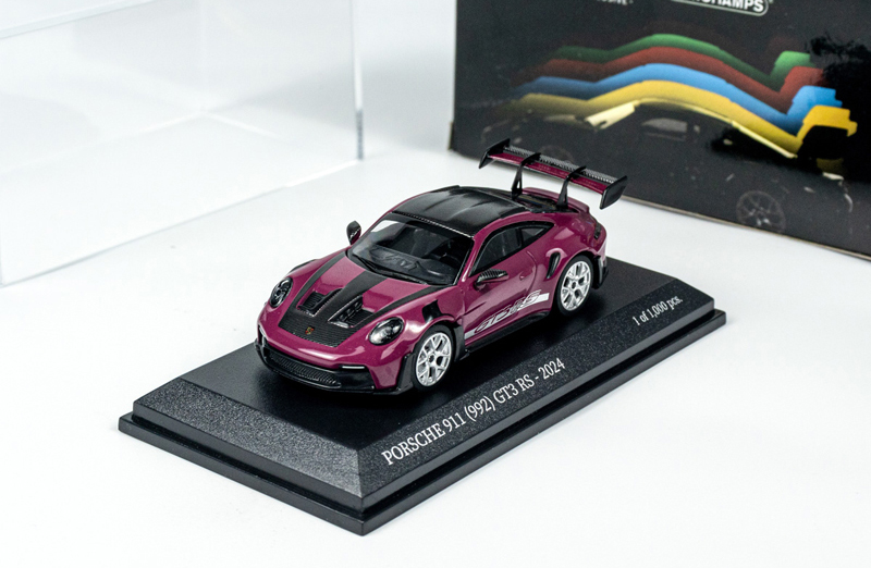 MINICHAMPS 1:64 Porsche 911 (992) GT3 RS 2024 Sportwagen Modell Auto Sammlung - Bild 10 von 41