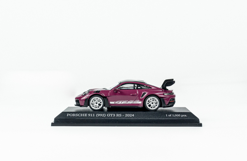 MINICHAMPS 1:64 Porsche 911 (992) GT3 RS 2024 Sportwagen Modell Auto Sammlung - Bild 13 von 41