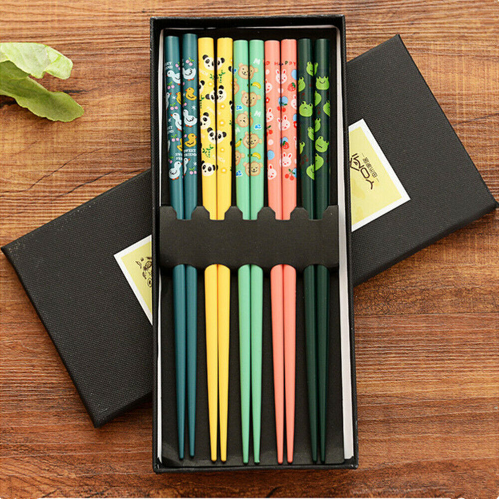 5 Pairs Reusable Chopsticks Japanese Natural Wooden Hand-Carved Chop Sticks - Picture 13 of 14