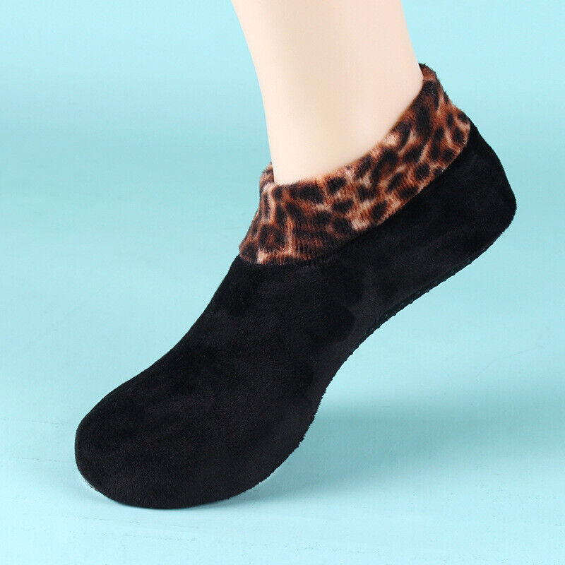 Women Non-slip Warm Non Slip Leopard socks Winter Indoor Home Socks Show Socks