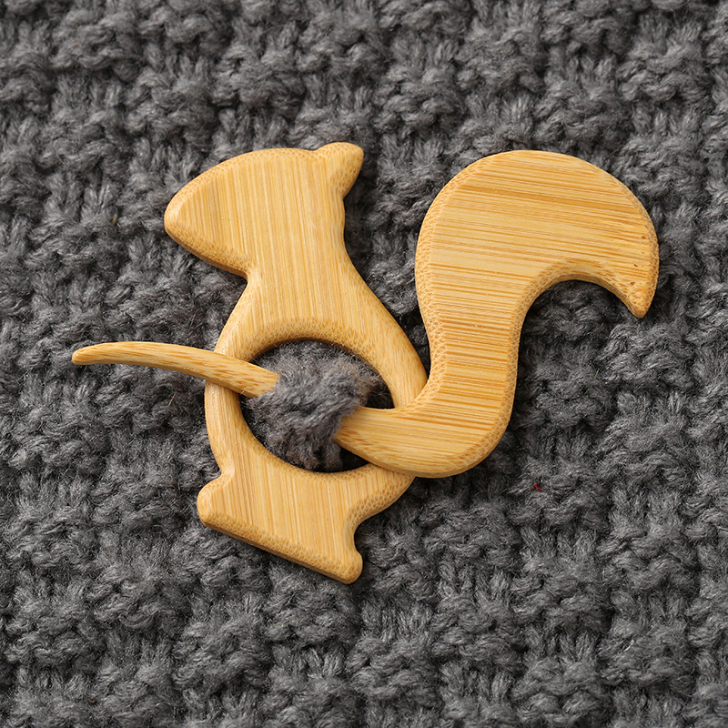 1 Pz Sciarpa Maglione Spilla in Legno con Motivo Animale Scialle Legno Cartoni Animati Spilla - Foto 12 di 27