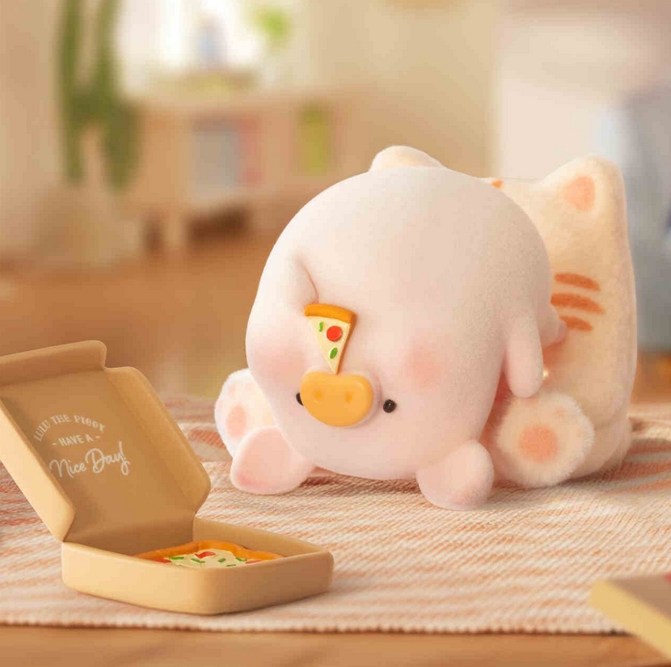 52Toys Lulu The Piggy Food Coma Special Stay with You Daily