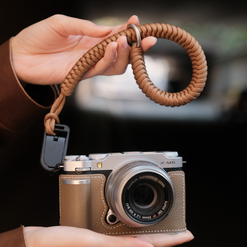 Genuine Leather Camera Bag Case Protect Cover Belt For Fujifilm XM5 Fuji X-M5 - Picture 25 of 36