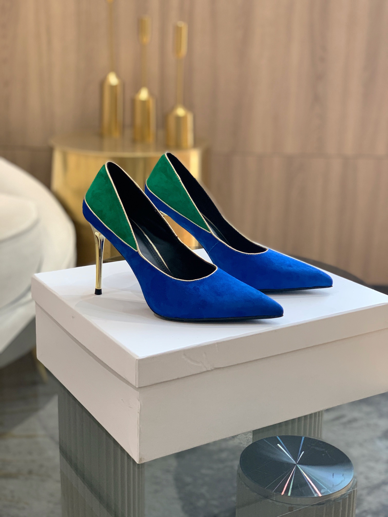 Laufsteg farblich passende High Heels Schuhe spitz Stiletto Einzelschuhe Mode - Bild 15 von 16
