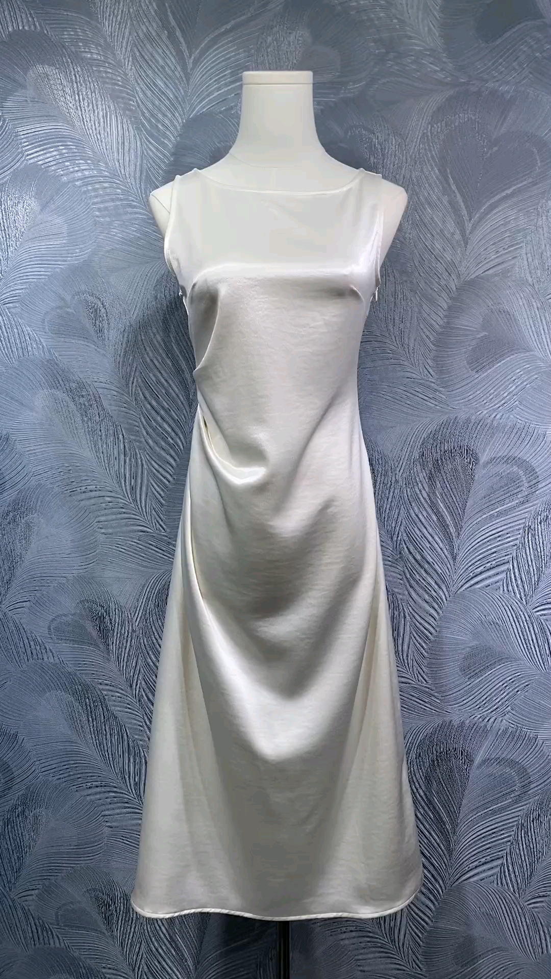 women's 2025 summer new acetic acid slim solid color dress - Bild 15 von 17