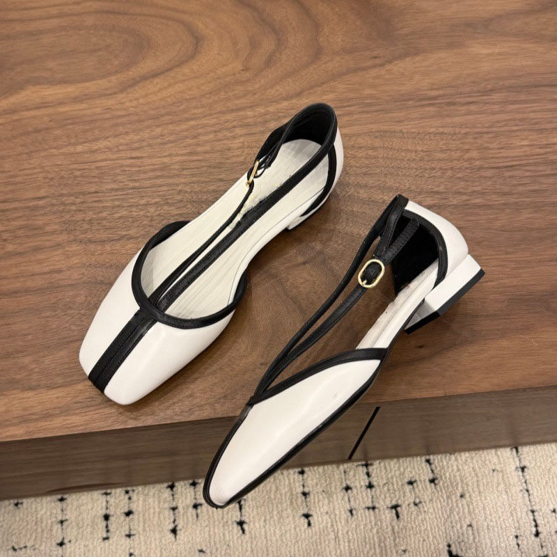 2026 Summer French Retro Square Hollow High-Heeled Shoes Horseshoe Sandals