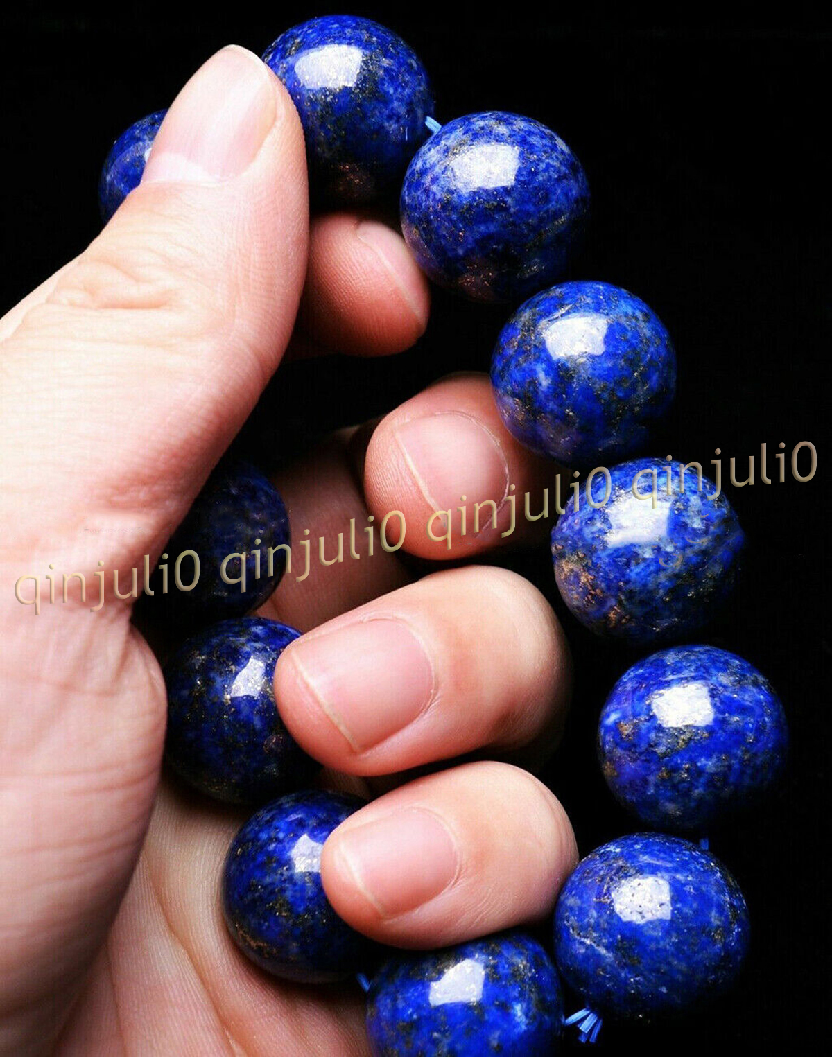 Foto 5 di 9