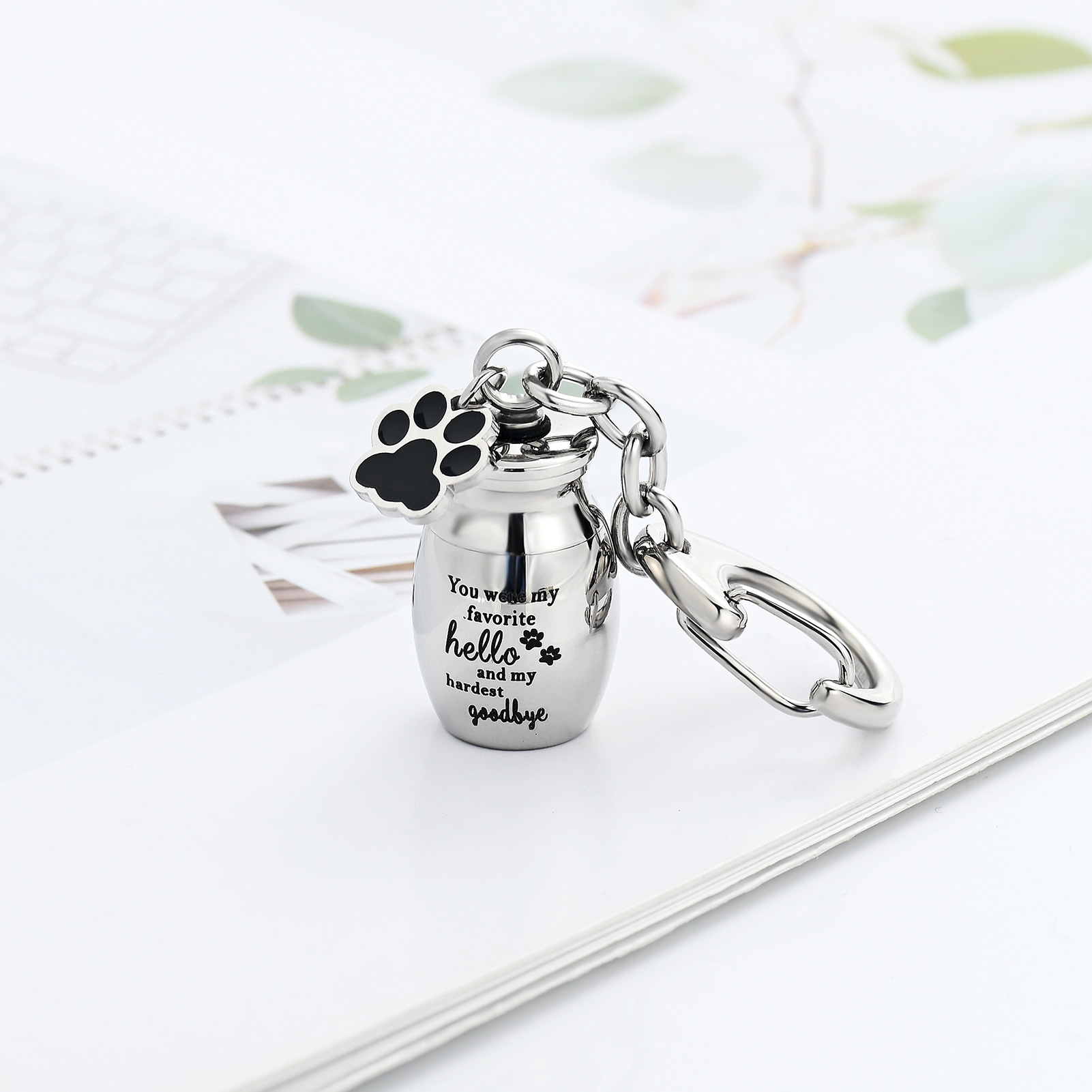 Pet Urns Keychain Pet Urns for Dogs Ashes Keepsake Small Pet Urns for Dogs Cats