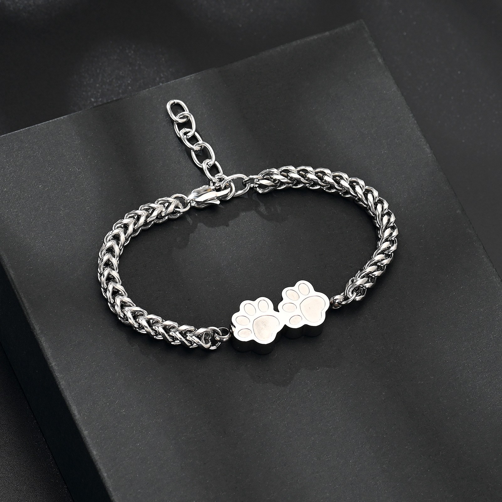 Pet Urn Bracelet for Ashes for Women Adjustable Cremation Jewelry Urn Bracelet