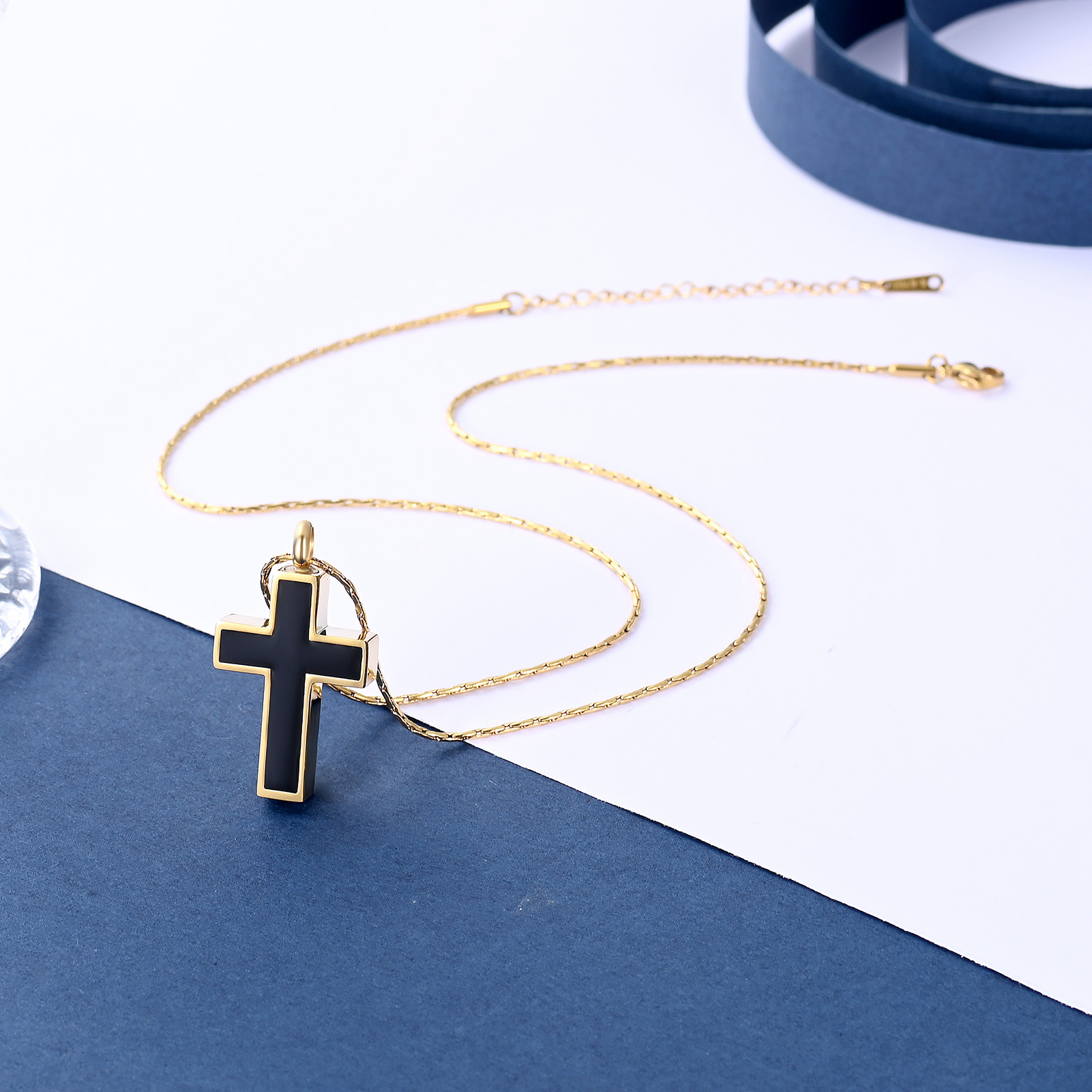 Cross Urn Necklace for Ashes Stainless Steel Cross Pendant Necklace F/ Men Women