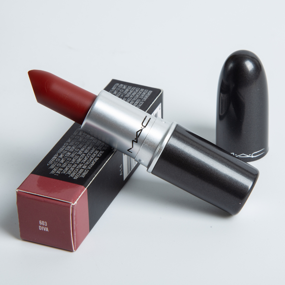 BRAND NEW MAC Lipsticks in Different Shades