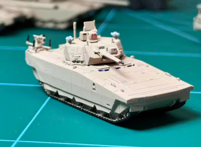3D Printed 1/144 China's Type 100 support vehicle Finished - Picture 7 of 8