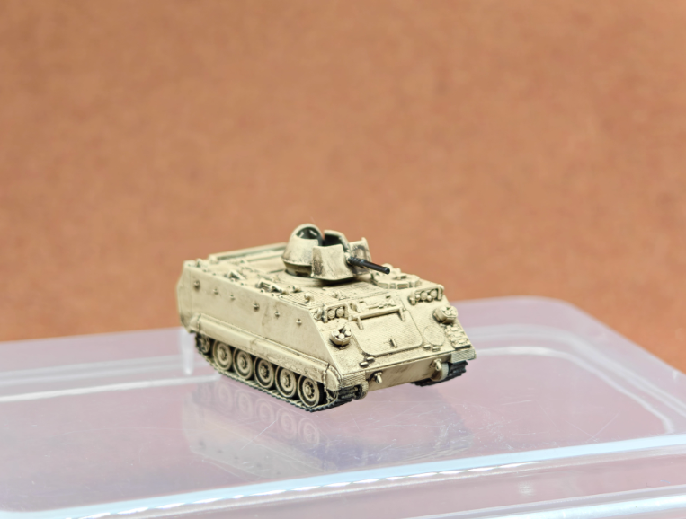 Vehículo blindado americano m113 impreso en 3D 1/144 modelo terminado - Imagen 9 de 10