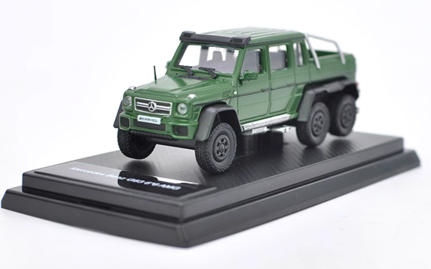 1:64 Mercedes-Benz G63 6X6 4X4 G500 AMG G pickup truck original car model.