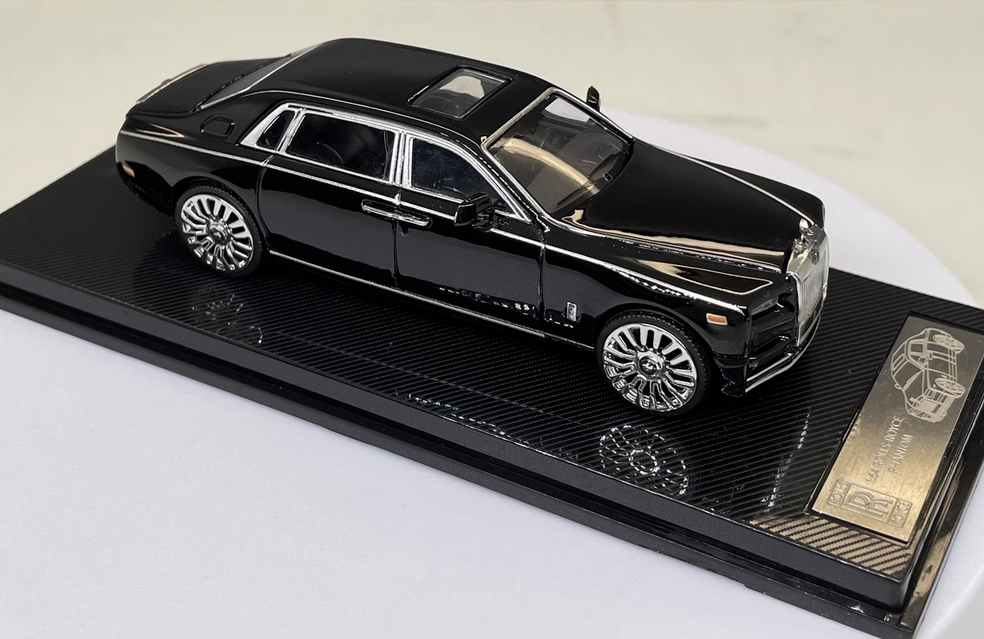 SC1: 64 Rolls Royce Phantom 8th Generation Alloy Car Model Ornament Collection - Picture 17 of 19