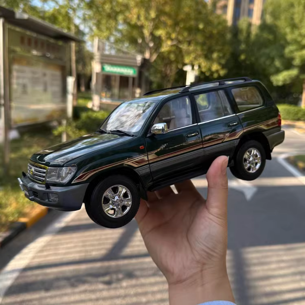 Original 1:18 Toyota Land Cruiser 4700 Alloy Fully Open Car Model Collection - Bild 25 von 26