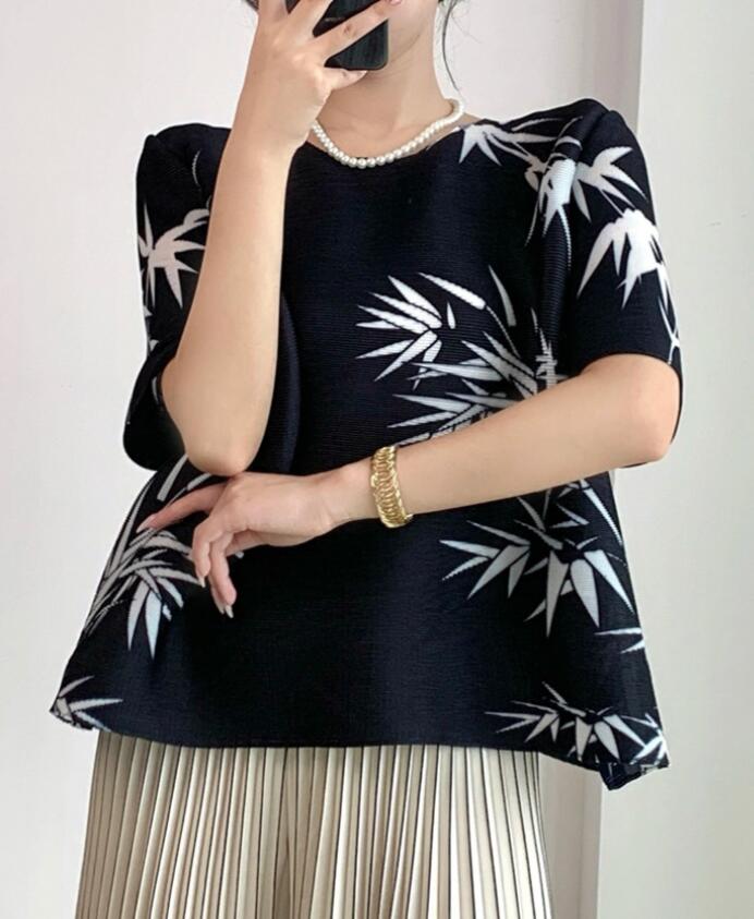 New Chinese Bamboo Leaf Printed T-Shirt Pleated Short Sleeve Round Neck Tops