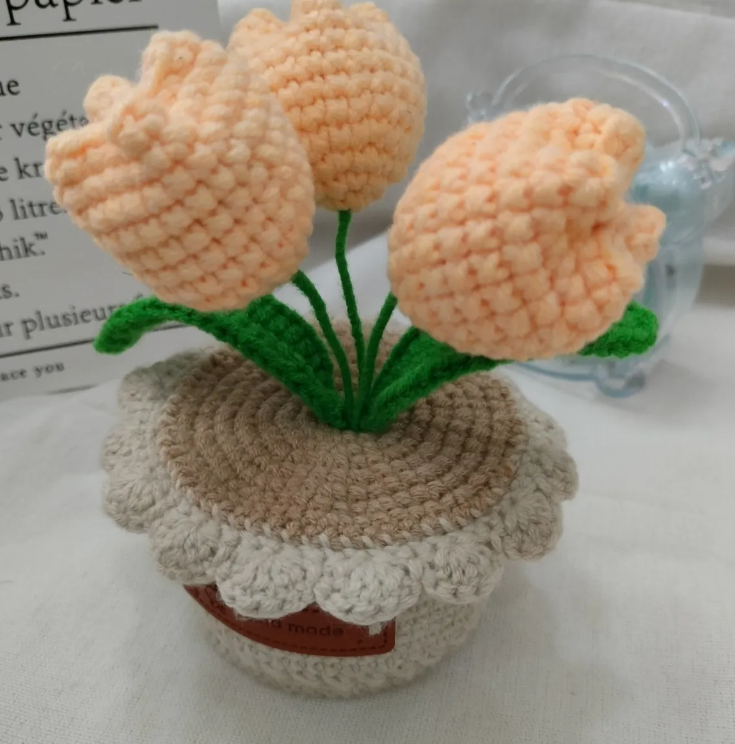 Handmade Crochet Desktop Potted Tulip Crochet Finished Product Handmade Crafts