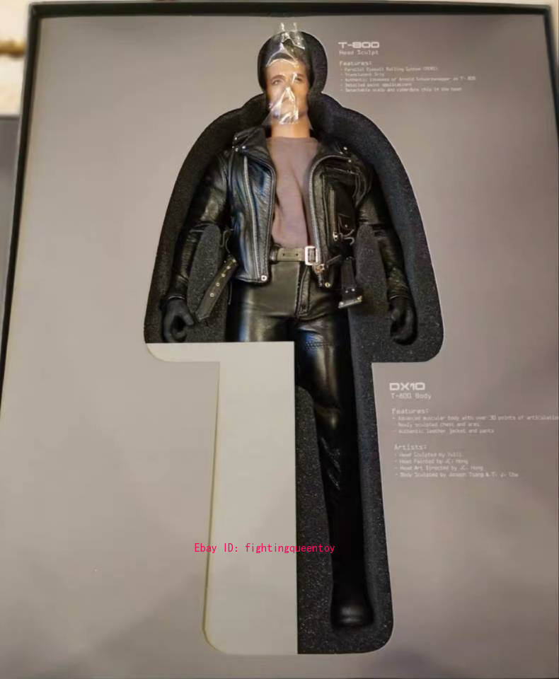 Hot Toys- DX10 T-800 Terminator 2: Judgment Day 1/6 Action