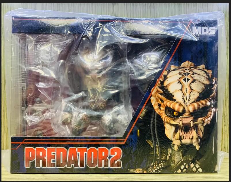 Mezco Toyz Predator 2 MDS Deluxe Edition 6in. Action Figure