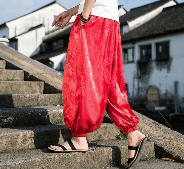 Men ayollarning külotkisi bilan silkitishni yaxshi koraman Men ayollarning külotkisi bilan silkitishni yaxshi koraman