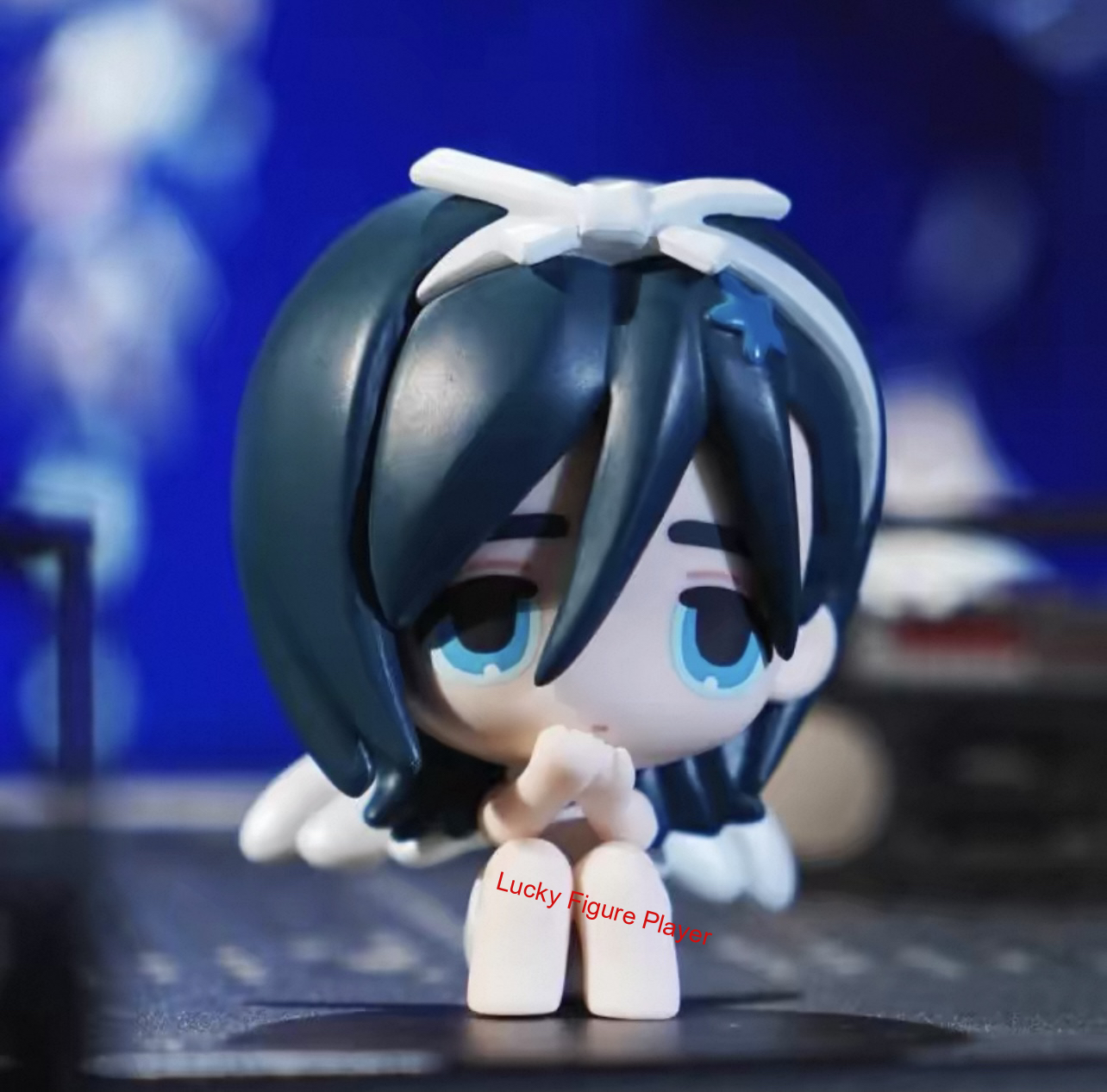 Oficial Alien Stage Ivan Till Sua Mizi Luka Hyuna Muñeca PVC Figura Estatua Modelo - Imagen 13 de 18