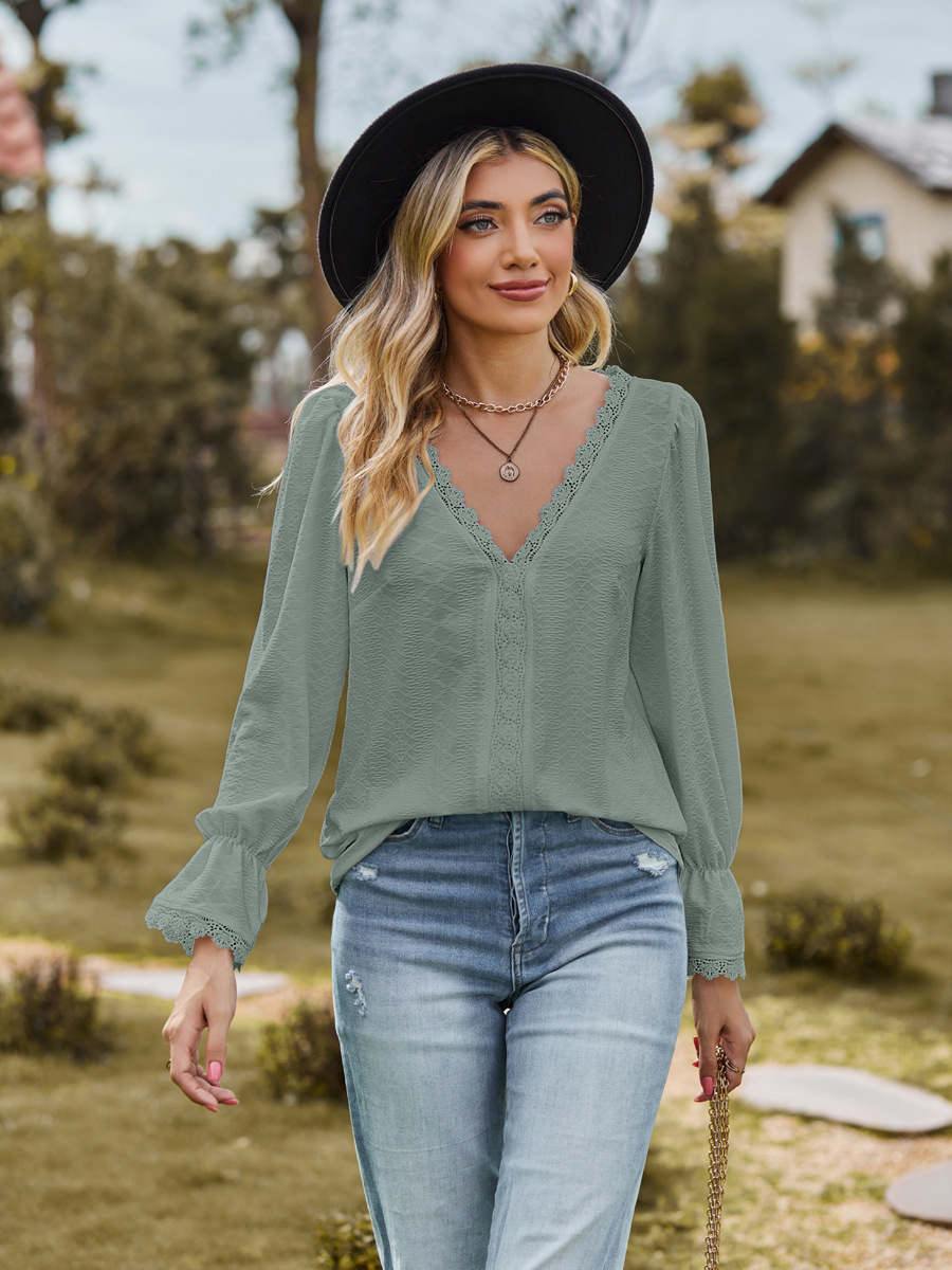 New European and American Jacquard V-neck Lace Splicing Long Sleeve Top - Picture 10 of 13